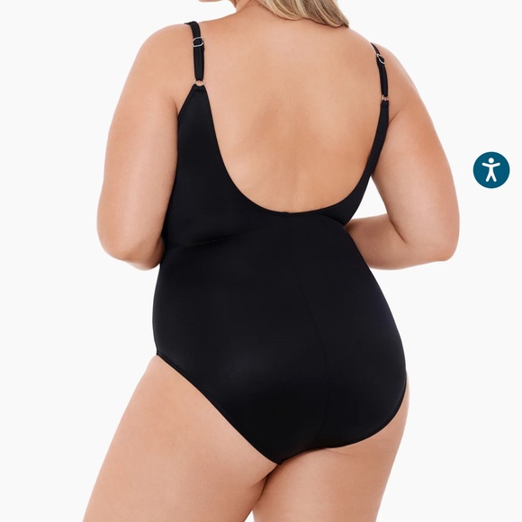 Miraclesuit
Plus Size Sanibel One Piece Swimsuit - Picture 5 of 16